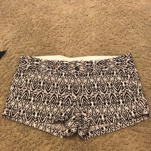 American eagle shorts size 8